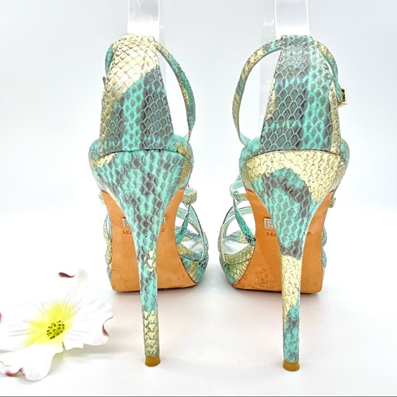 L EUC Badgley Mischka Snakeskin Heels, 6 - Picture 8 of 14